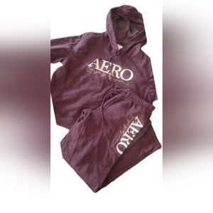 2 Piece Aeropostale Sweatpants & Sweatpants Outfit